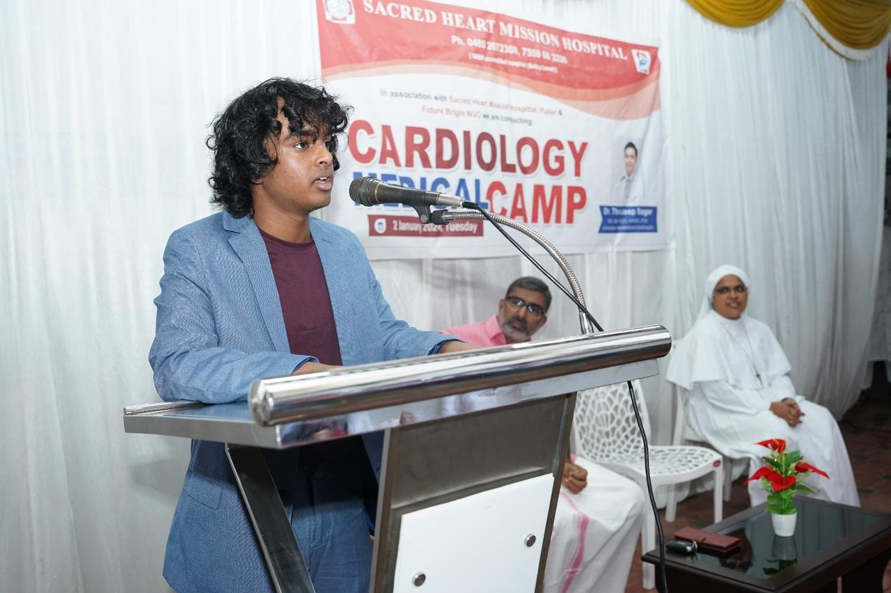 Founder Nathan Francis speaking at the cardiology health camp