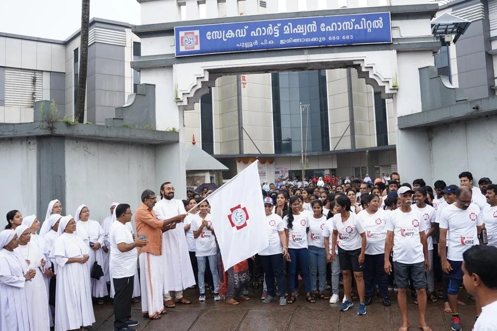Runners gather at the 4K Heartathon flag-off